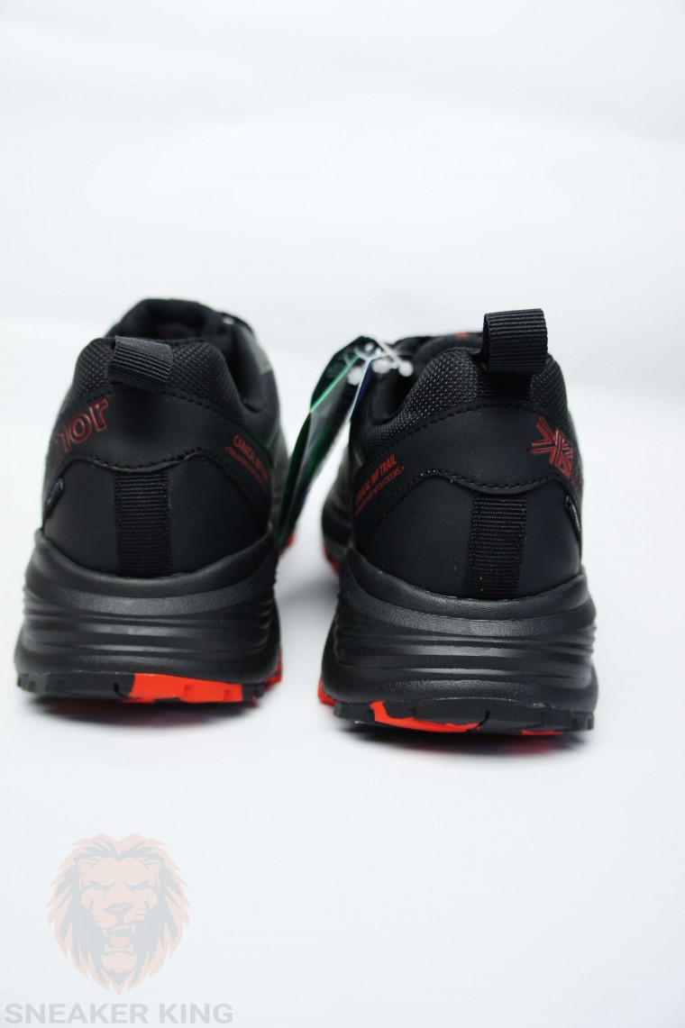 Кросівки трекінгові  Karrimor Caracal WP водостійкі